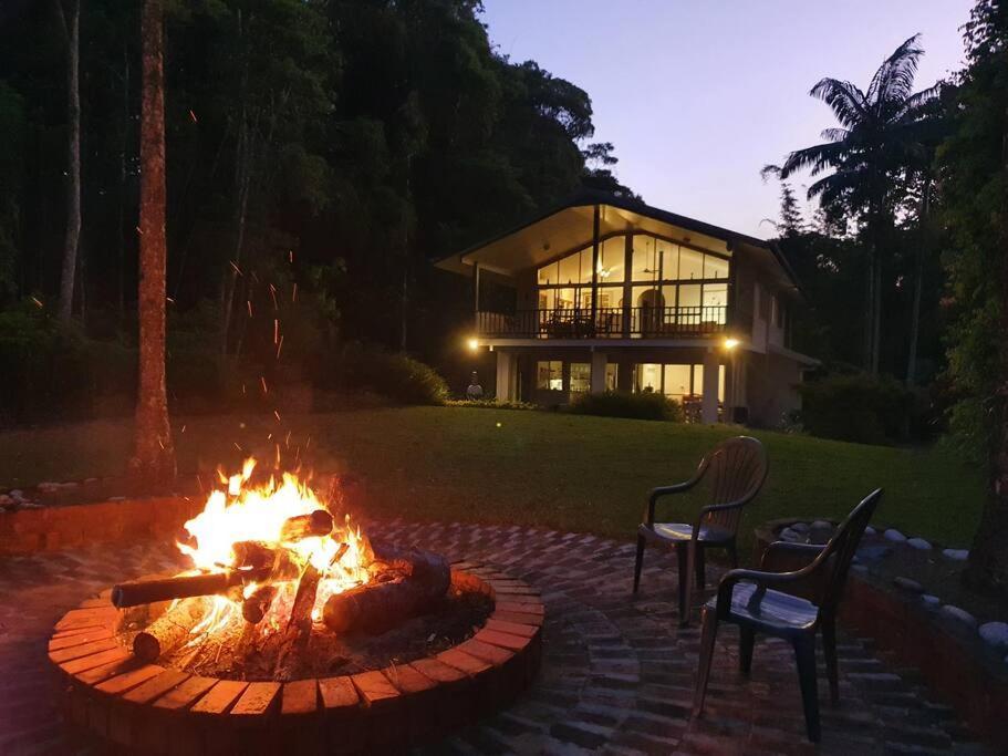 Appartement Private Rainforest Ridge Retreat à Kuranda Extérieur photo